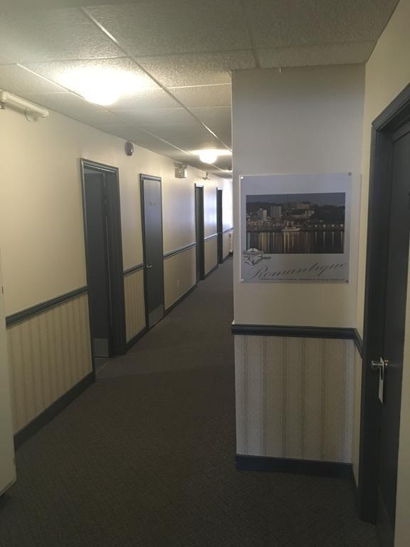 Auberge Centre Ville Chicoutimi Eksteriør bilde