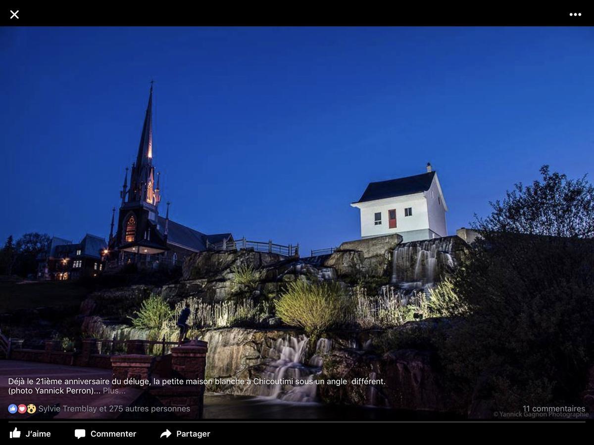 Auberge Centre Ville Chicoutimi Eksteriør bilde